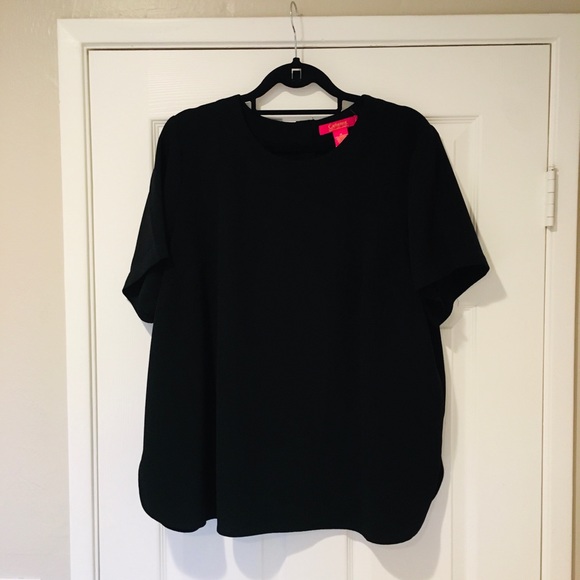 Catherine Malandrino Tops - Catherine Malandrino Black Scoop-Bottom Top